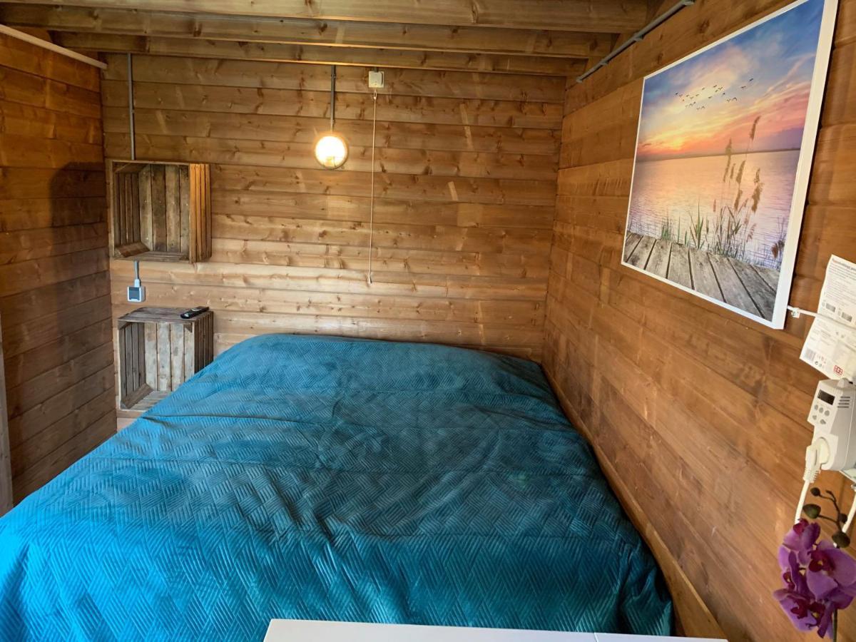 Chalet - B&B De Koog Uitgeest Екстер'єр фото